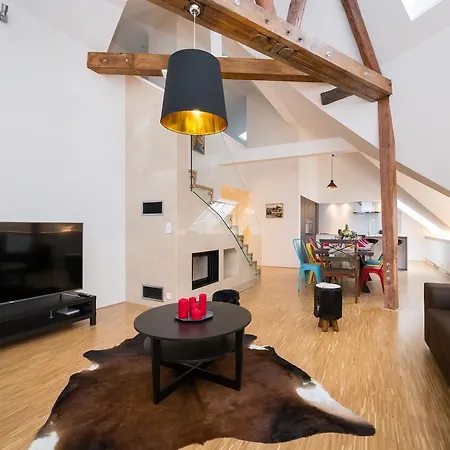 To Live Apartamento