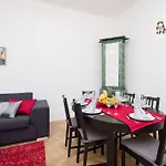 To Live Apartment Prague