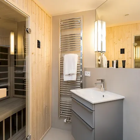 Apartment To Live *